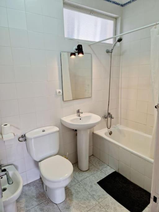 Apartamento A Un Paso De Playa ซาลอว์ ภายนอก รูปภาพ