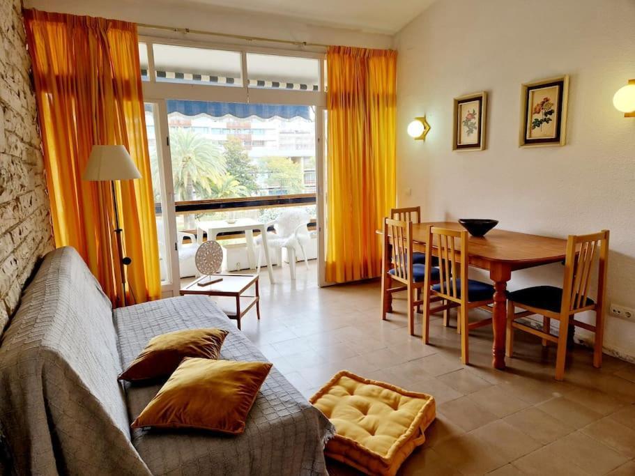Apartamento A Un Paso De Playa ซาลอว์ ภายนอก รูปภาพ